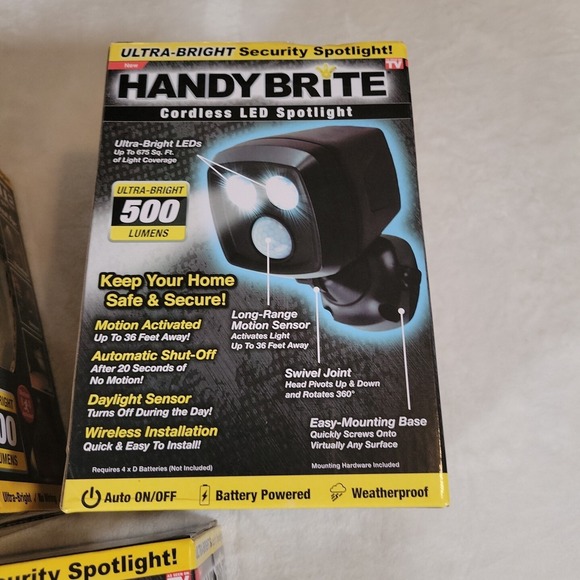 Handy Brite Cordless LED Spotlights 500 Ulta-Bright Lumens Battery Powered 2pk - Picture 5 of 8
